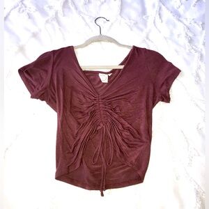 Cute V-Neck Cinched Cropped T-shirt